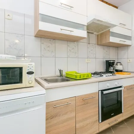 Holiday Olga With Pool &pet Friendly Feriehus *