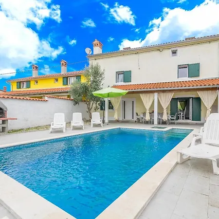 Holiday Olga With Pool &pet Friendly Prázdninový dům
